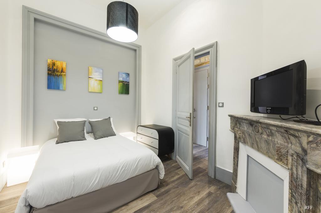 Du Guesclin Comédie  Montpellier Chambre photo